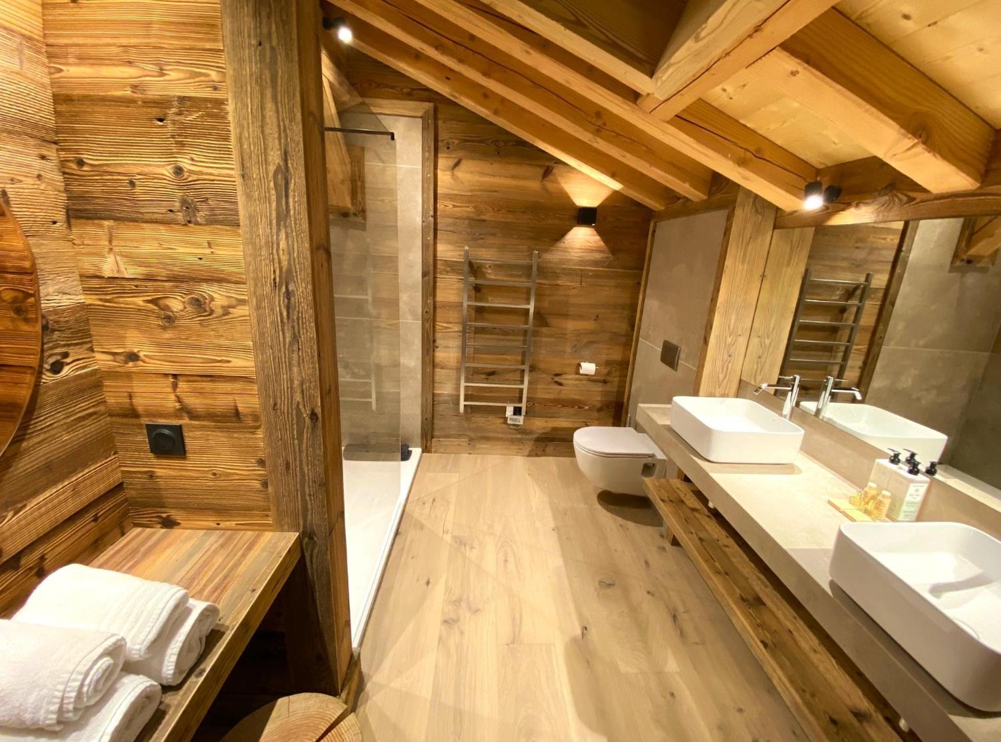 Chalet Aguila - Jacuzzi Et Sauna Panoramique - Construit En 2023 Bolquere Pyrenees 2000 المظهر الخارجي الصورة