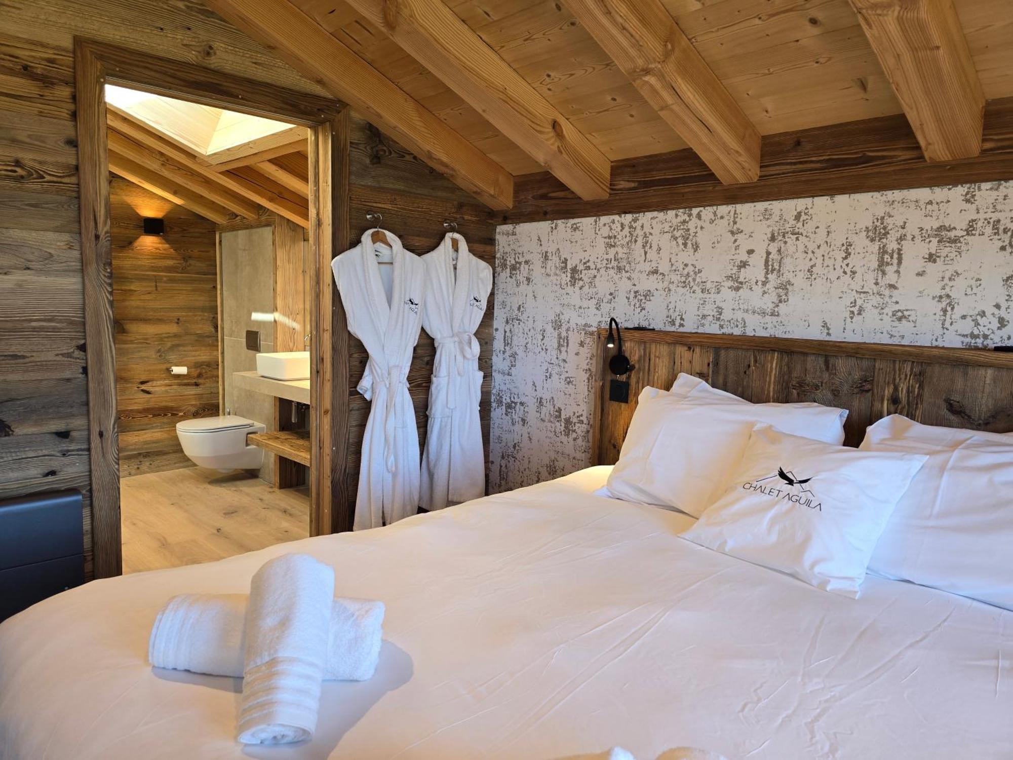 Chalet Aguila - Jacuzzi Et Sauna Panoramique - Construit En 2023 Bolquere Pyrenees 2000 المظهر الخارجي الصورة